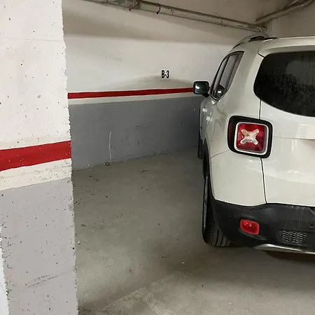 Con Parking A 50m De La Playa Apartment